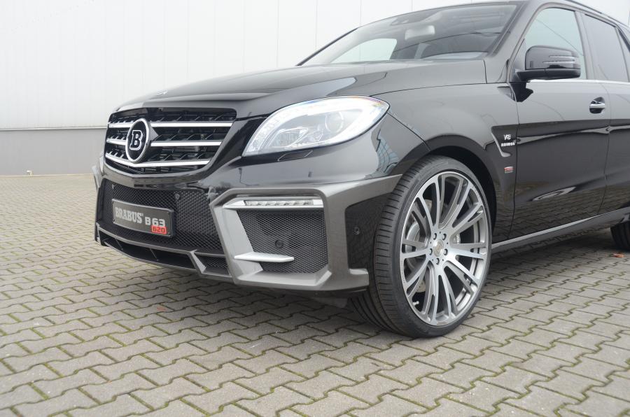  Mercedes-Benz ML63 AMG by Brabus 2012 года  (фото 8 из 11)